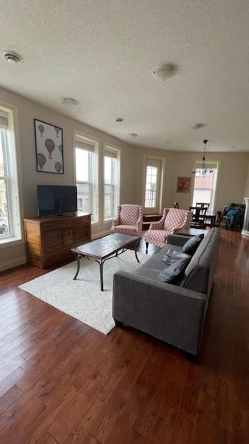 Market Place Living Apartman Stratford Kültér fotó